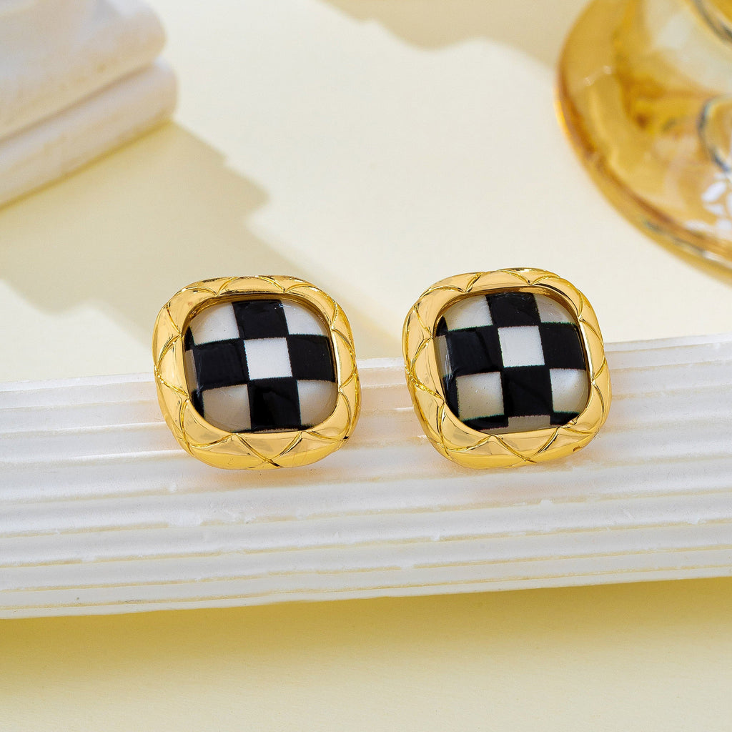 Black and White Checkerboard Stud Earrings | 80E63431
