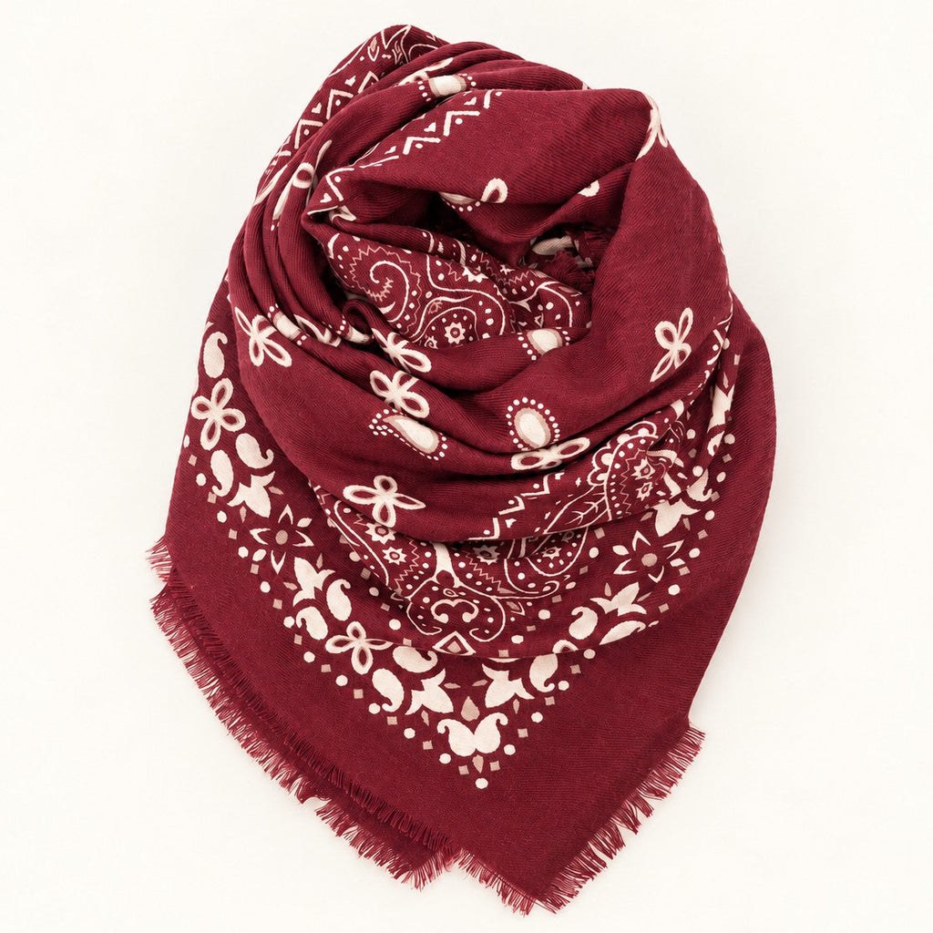Paisley Print Oversized Square Scarf | 40SC749