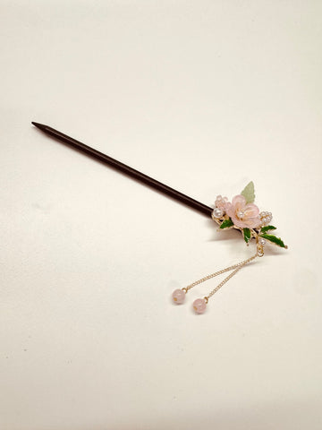 Elegant Floral Hair Stick – Handmade Korean Style Hair Pin with Pearl Tassel | Vintage Hair Accessory for Women | Bridal, Hanbok & Daily Updo | KI003