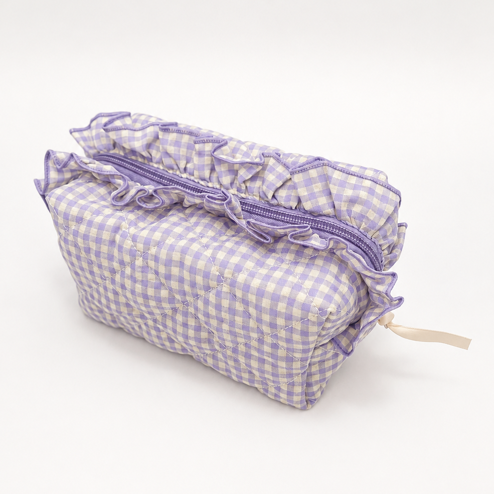 Gingham Ruffled Quilted Cosmetic Bag Pouch | 40P632